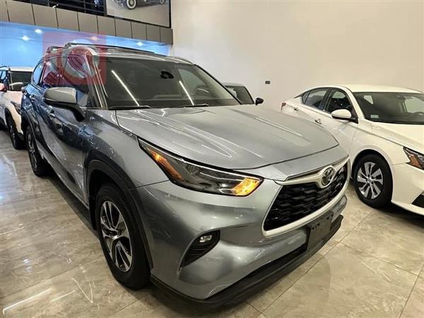 Toyota for sale in Iraq